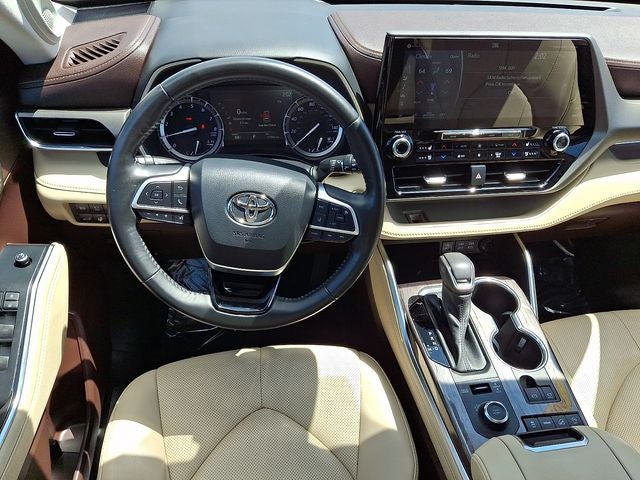 2022 Toyota Highlander Limited