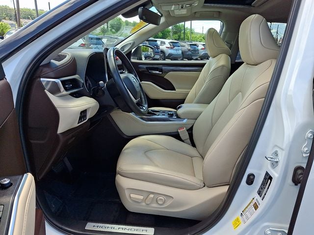 2022 Toyota Highlander Limited