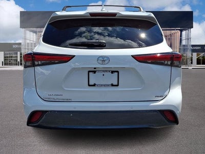 2022 Toyota Highlander Limited