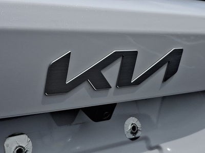 2025 Kia Sorento LX