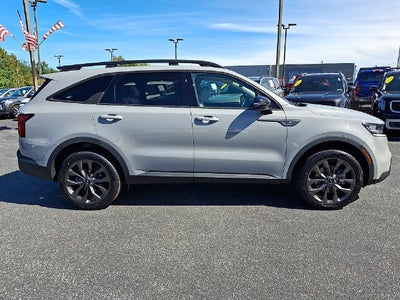 2022 Kia Sorento X-Line EX