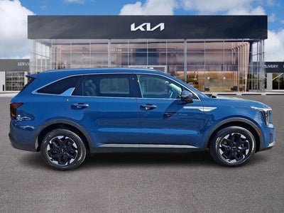 2025 Kia Sorento S