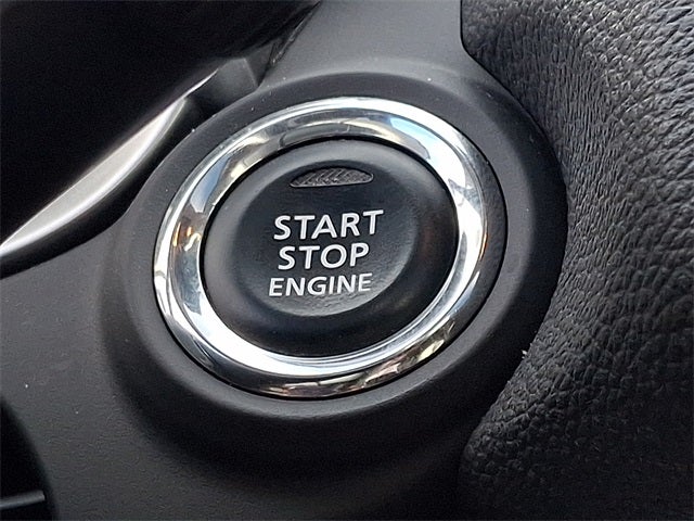 2022 Mitsubishi Eclipse Cross Base