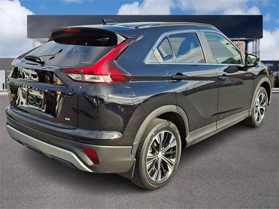 2022 Mitsubishi Eclipse Cross Base