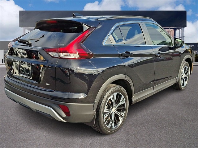 2022 Mitsubishi Eclipse Cross Base