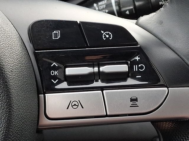 2022 Hyundai Elantra Limited