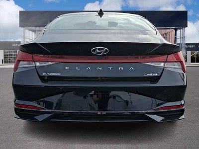 2022 Hyundai Elantra Limited