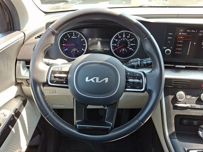 2024 Kia Carnival LX Seat Package