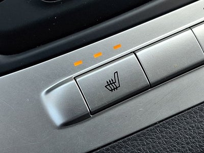 2024 Kia Carnival LX Seat Package