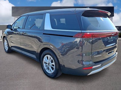 2024 Kia Carnival LX Seat Package