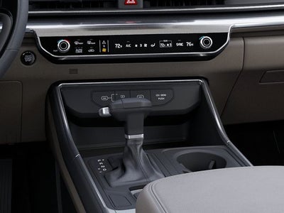 2027 Kia Carnival Base