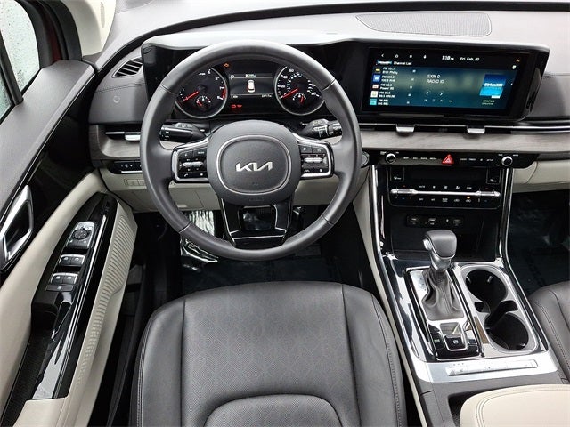 2024 Kia Carnival EX