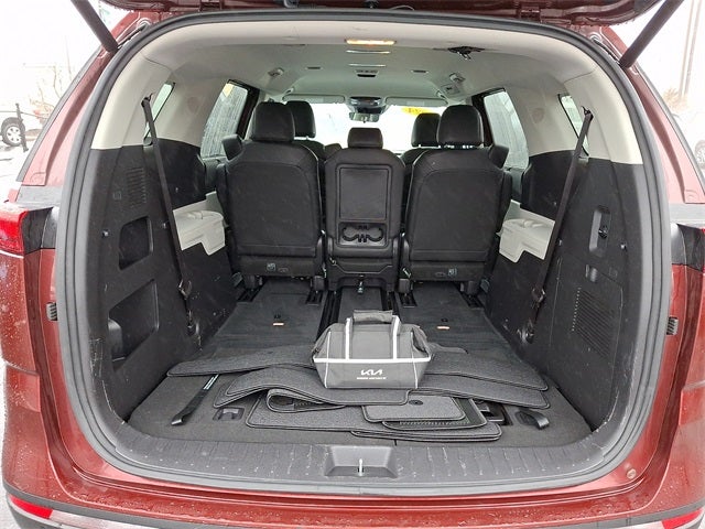 2024 Kia Carnival EX