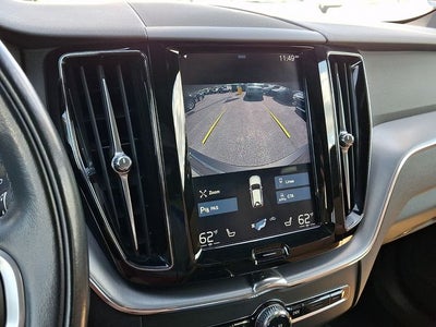 2020 Volvo XC60 T5 Momentum