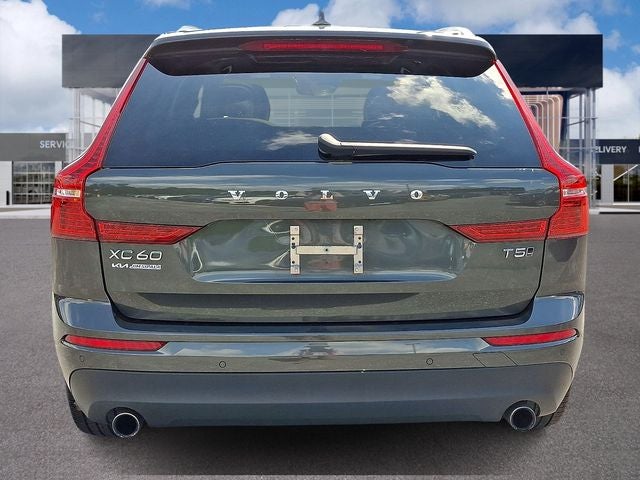 2020 Volvo XC60 T5 Momentum