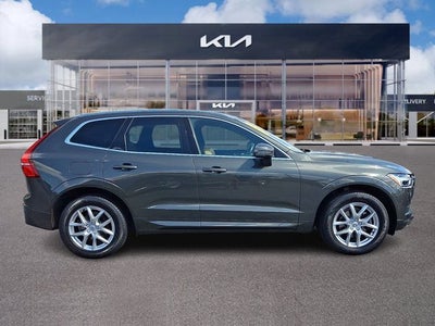 2020 Volvo XC60 T5 Momentum